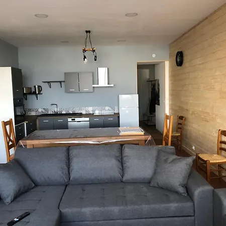 12 Couchages Proche Piste Et De Randonnées Du Lioran Appartement Le Lioran