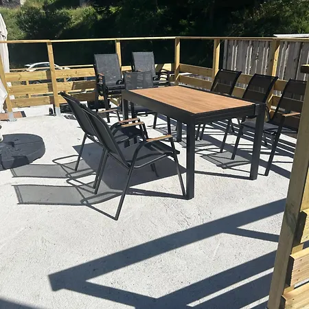 12 Couchages Proche Piste Et De Randonnées Du Lioran Appartement *