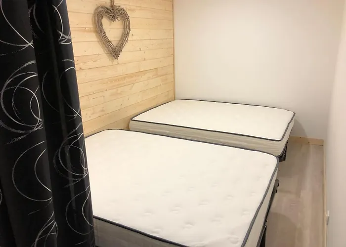 12 Couchages Proche Piste Et De Randonnees Du Lioran * 勒利然